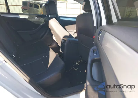 2012 Volkswagen Jetta 2.0L Tdi from USA, damaged, VIN 3VWLL7AJ8CM466035